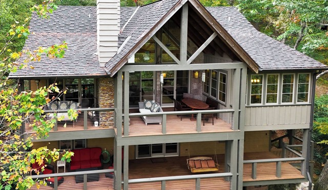 Red Bud Retreat | Lakefront living, Mountain Luxury, and the best of Sapphire Valley