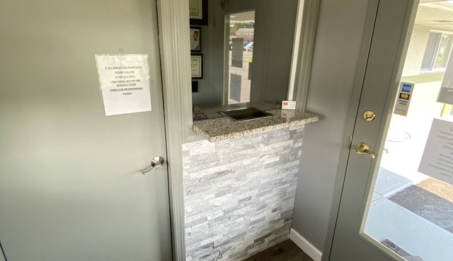 Red Carpet Inn and Suites