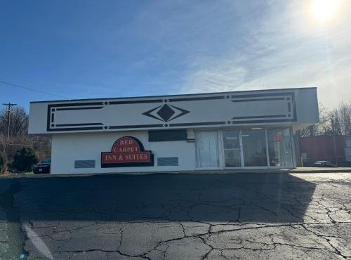 Red Carpet Inn & Suites - Danville