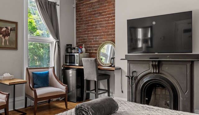 Red George Inn and Suites