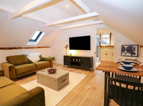 Red House Common View