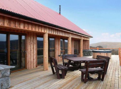 Red Kite & Osprey Lodges