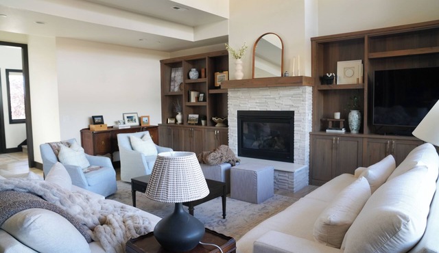 Red Ledges Stay, DV SKI Shuttle, 90+ Nights
