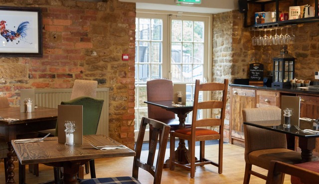 Red Lion Hotel Adderbury by Greene King Inns