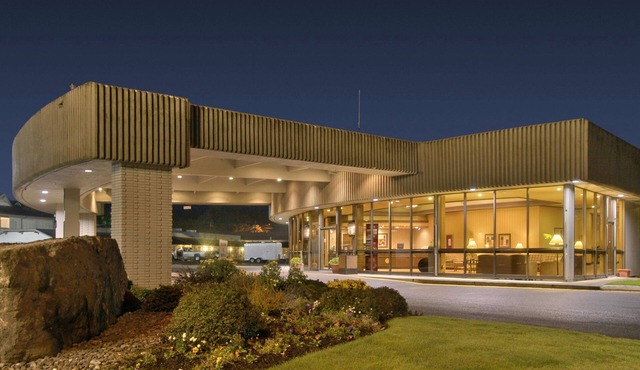 Red Lion Hotel Coos Bay