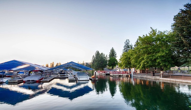 Red Lion Hotel Templin's on the River