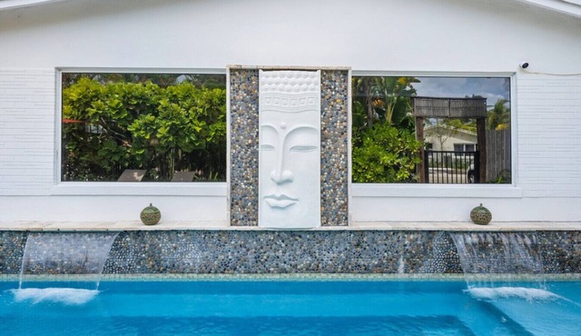 Red Palm Villas - Serene Studio