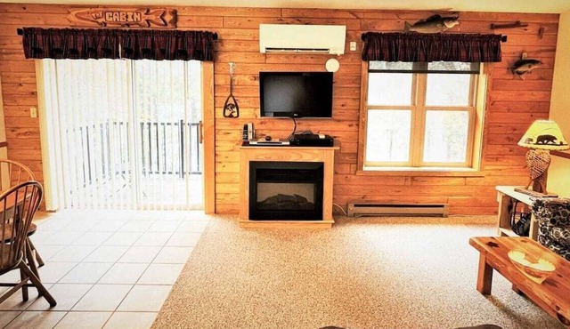 Red Pines - Elk Lake Condo #3