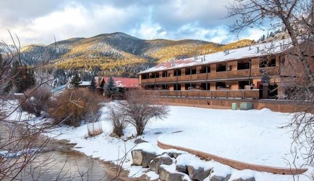Red River Resort 2bdr