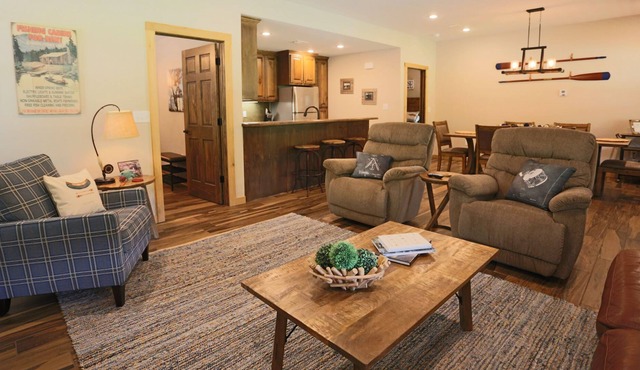 Red River Retreat in Lobo Landing
