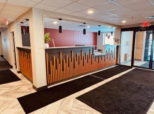 Red Rock Hotel & Suites