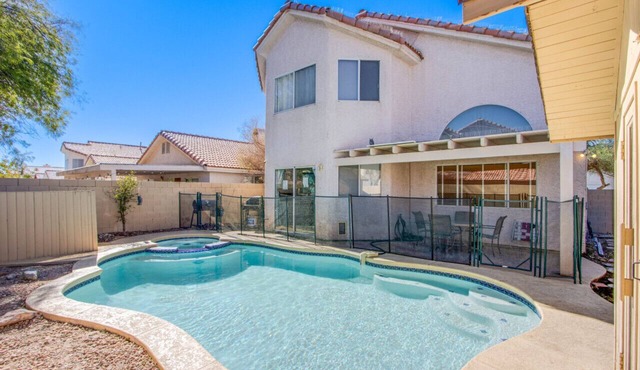 Red Rock Poolside Retreat