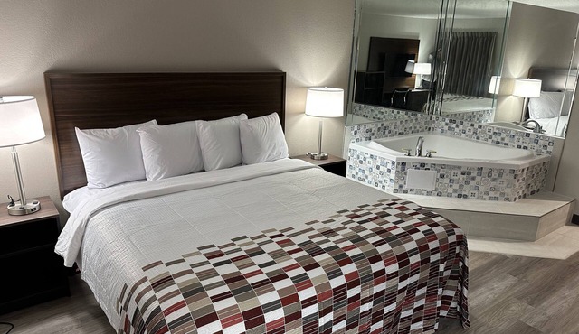 Red Roof Inn Charleston - Dunbar