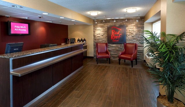 Red Roof Inn Dayton North Airport