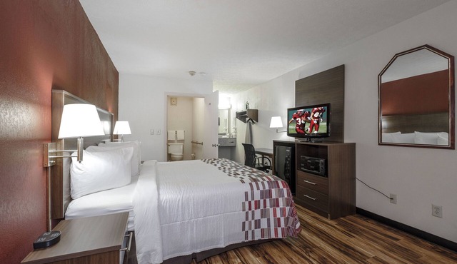 Red Roof Inn Edgewood