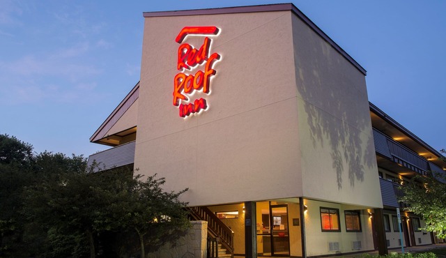 Red Roof Inn Philadelphia - Oxford Valley