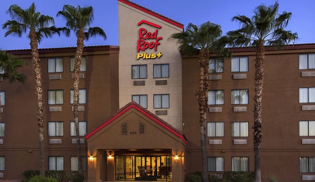 Red Roof Inn PLUS+ Phoenix West