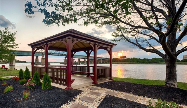 Red Roof Inn PLUS+ Secaucus - Meadowlands - NYC