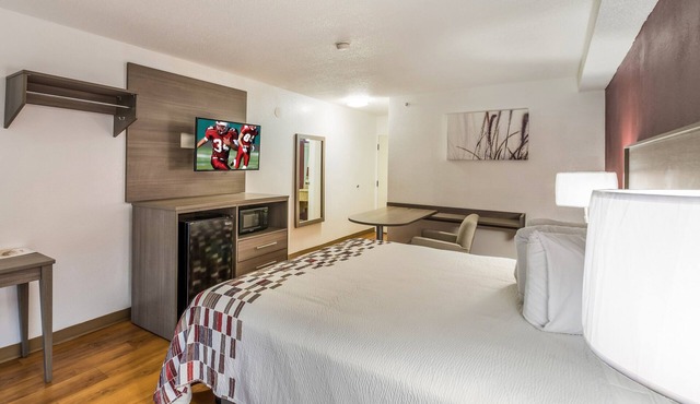 Red Roof Inn Rochester – Airport