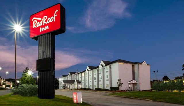 Red Roof Inn Sulphur