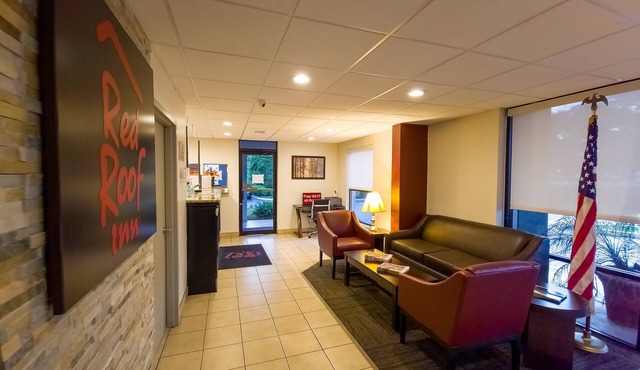 Red Roof Inn Tallahassee East