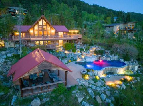 Red Roof Lodge - Leavenworth