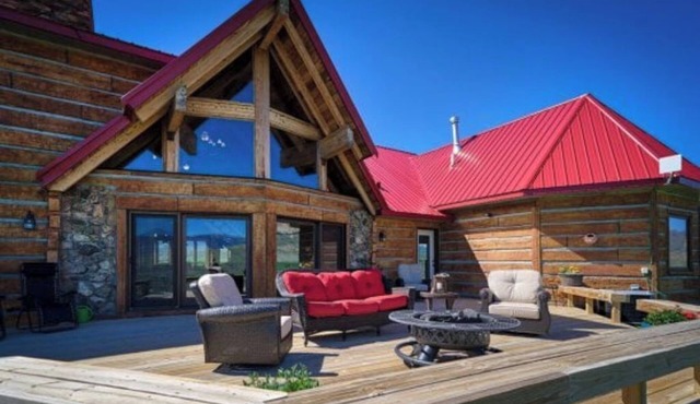 Red Roof Ranch, is located on 15 acres with stunning mountain and lake views!
