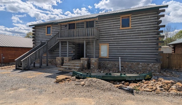 Red's Landing ~ #4 at the Breezeway