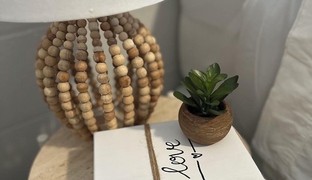 Redbank Retreat- Serenity among the gum trees!