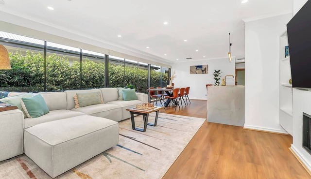 Redbrick Retreat Generous Coastal Escape