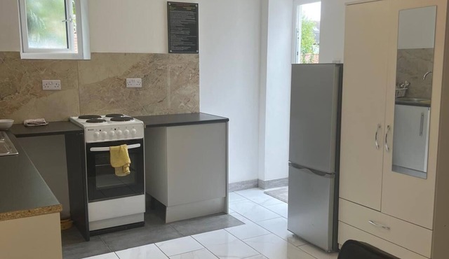 Redbridge Studio Retreat