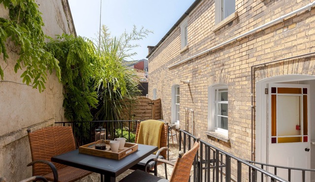 Redcliffe Parade No9 | Ground Floor