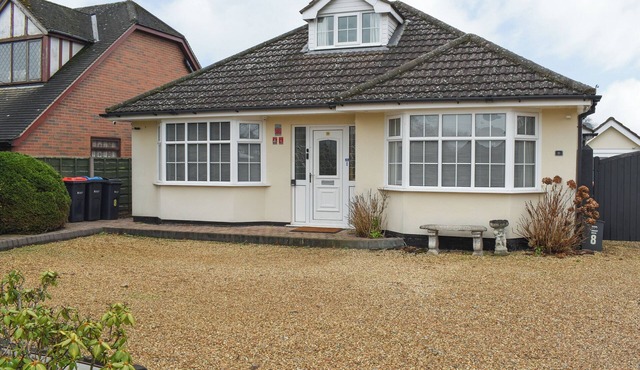 Redcot Holiday Bungalow