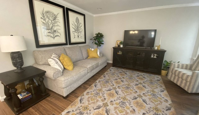 Redding Country Cottage