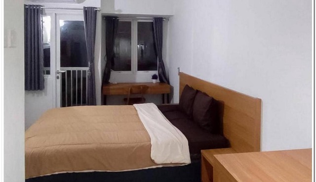 RedDoorz Apartment at Grand Sentraland Karawang
