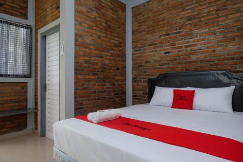 RedDoorz @ Jalan Ringroad Selatan 2