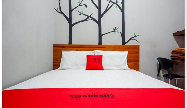 RedDoorz near Jogja Expo Center 2