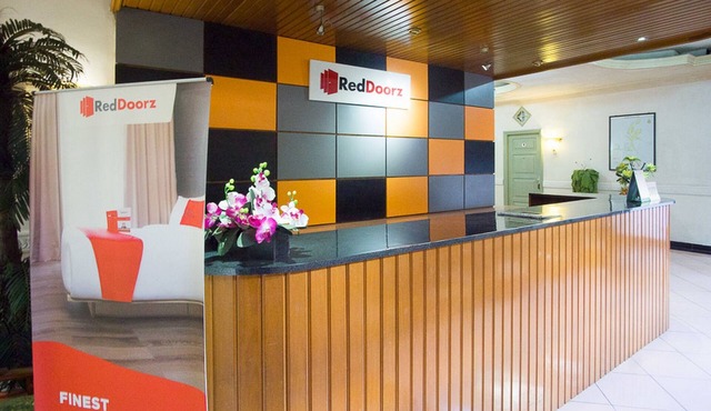 RedDoorz near Pantai Falajawa Ternate