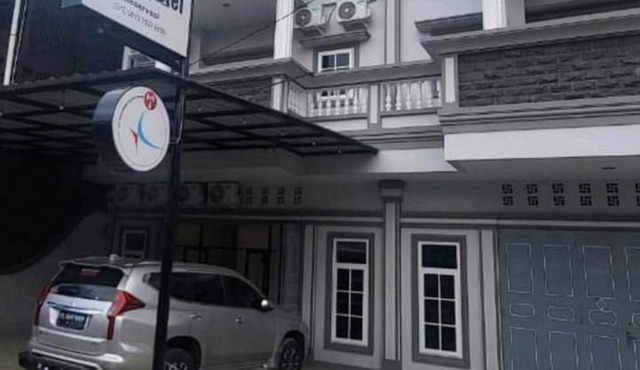 RedDoorz near Stasiun Pematangsiantar