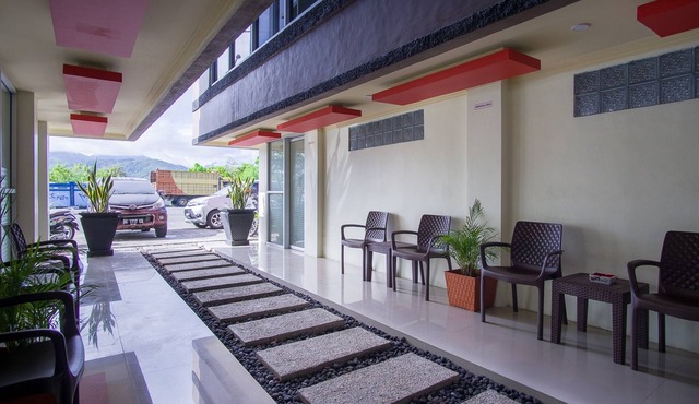 RedDoorz near Taman Kota Ternate