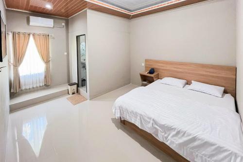 RedDoorz Syariah at Penginapan Kamalo Padang Pariaman