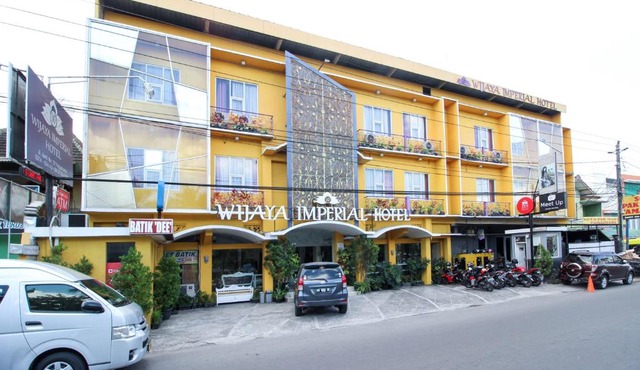 RedDoorz Syariah At Wijaya Imperial Hotel