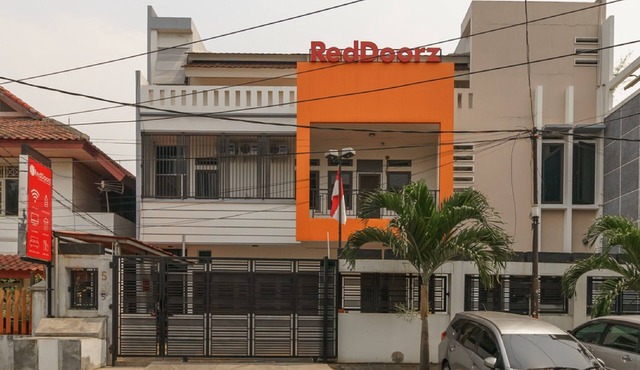 RedDoorz @ Tanjung Duren
