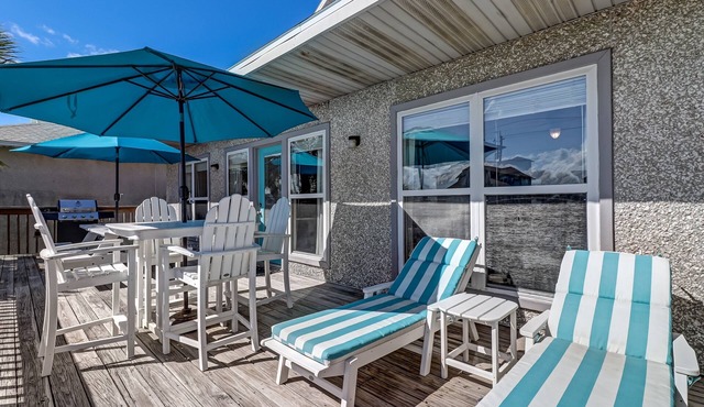 Redecorated Pet Friendly Home by RedAwning