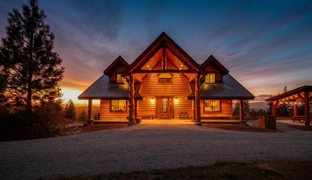 Redemption Rock Lodge