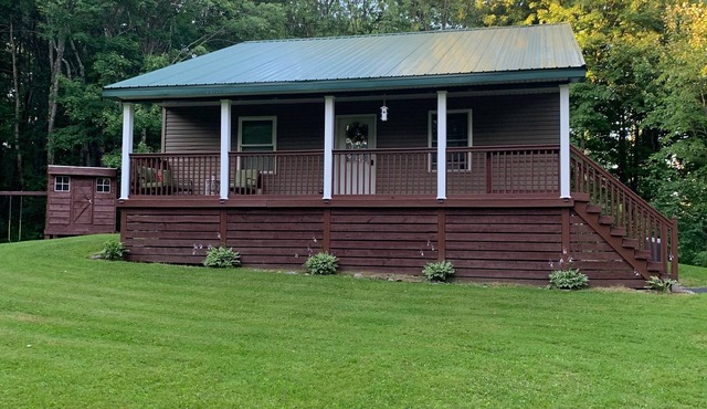 Redfield Retreat/Near Salmon River/Snowmobile Access