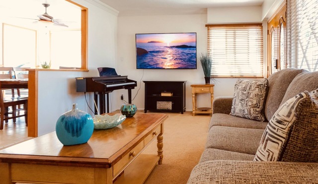 Redondo Beach House Close to LAX/Sofi/Forum/Beach/Restaurants