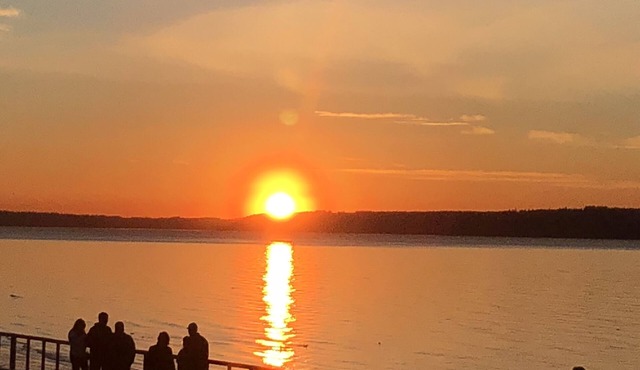 Redondo Waterfront Beach House