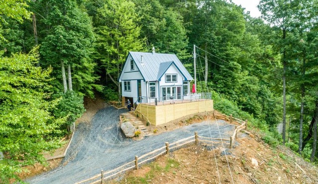 Redstone Guest House