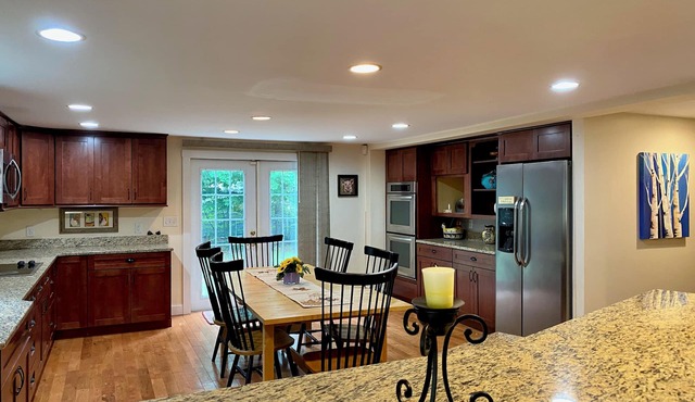 Reduced Rate-New Listing! Oversized 5BR/4BA Boat/Motorcycle Parking!